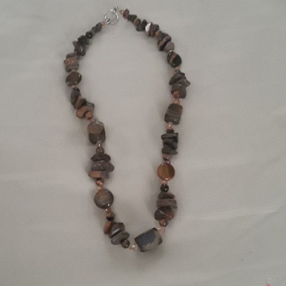 Necklace - Picture 3 of 4